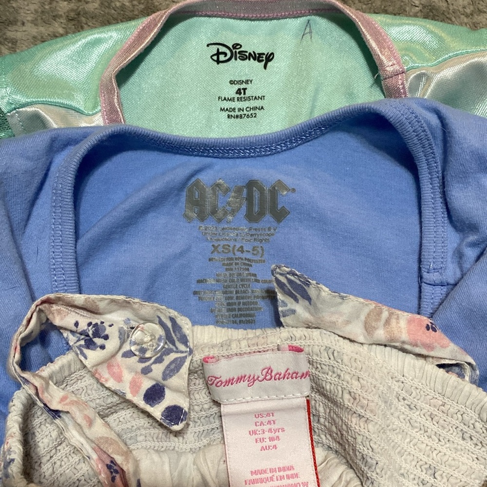 🔥4/20! Bundle of 3 girls dresses, size 4T - Picture 9 of 10
